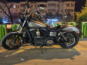 二手哈雷戴维森街霸 Street Bob