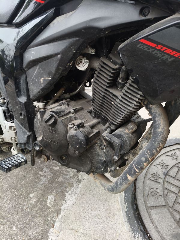 二手济南铃木极客飒 Gixxer 155 NK