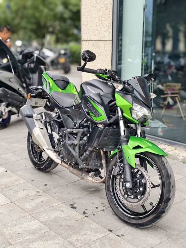 二手川崎Z400