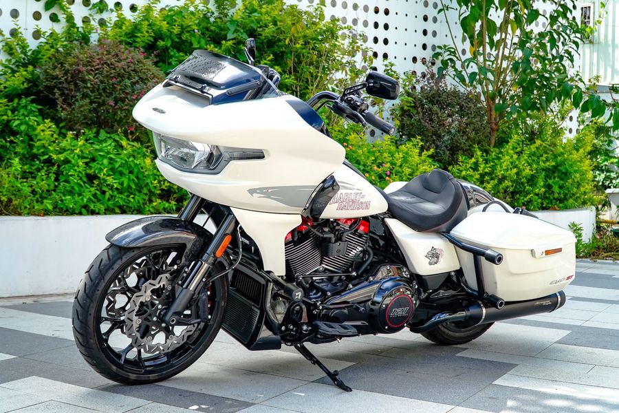二手哈雷戴维森公路滑翔 Road Glide