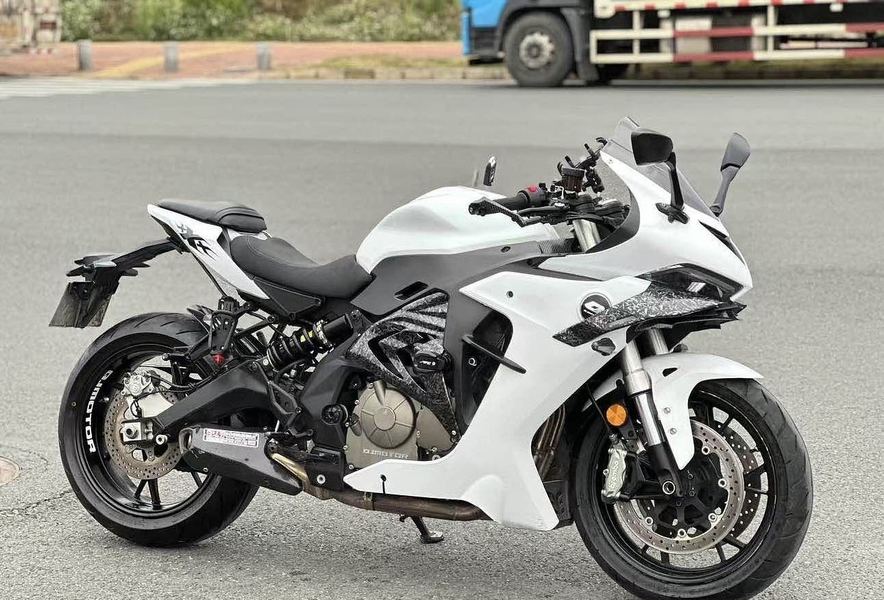 二手QJMOTOR赛600