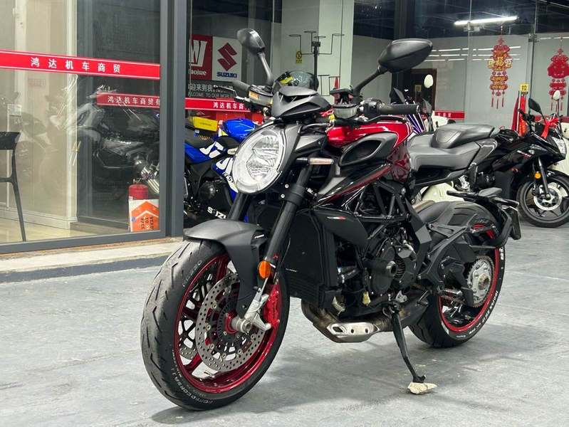 二手奥古斯塔Dragster 800
