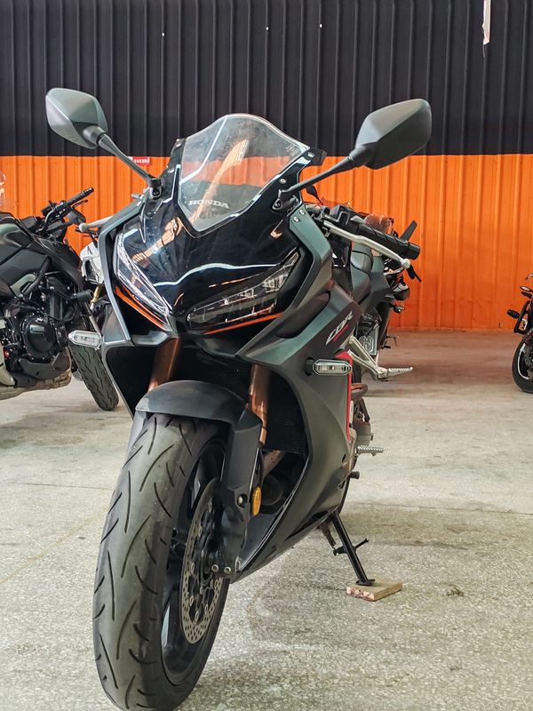 二手本田CBR650R
