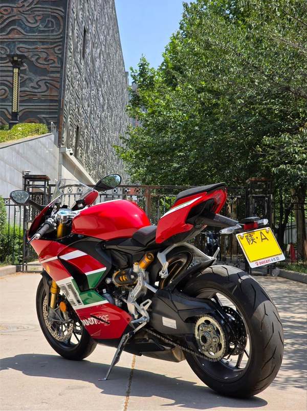 二手杜卡迪Panigale V2