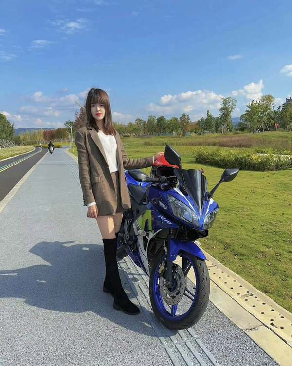 二手雅马哈YZF-R15