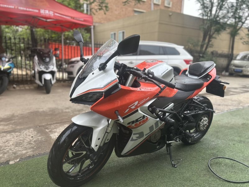 二手QJMOTOR赛250