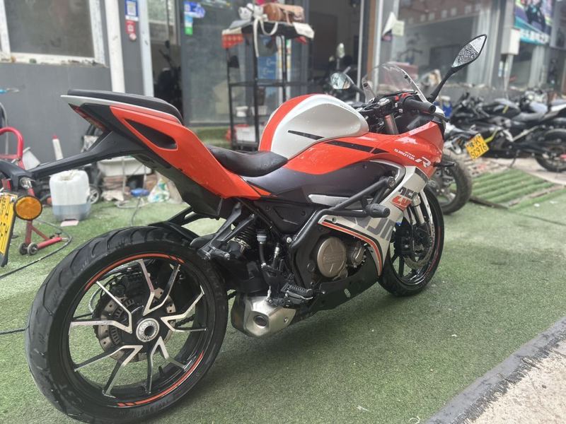 二手QJMOTOR赛250