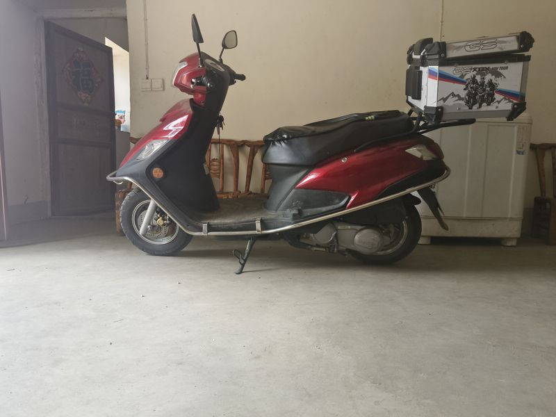 二手豪爵VF125