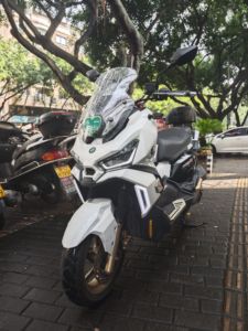 二手三阳哈士奇 Husky ADV150