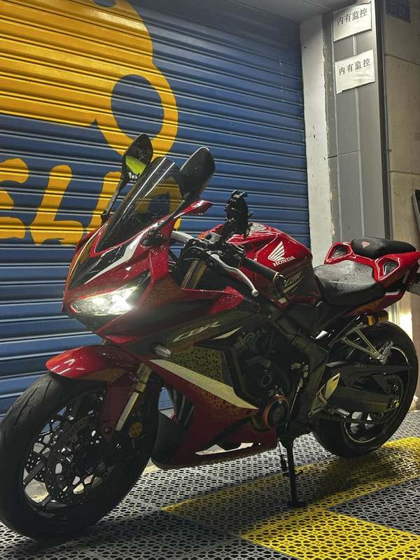 二手本田CBR650R