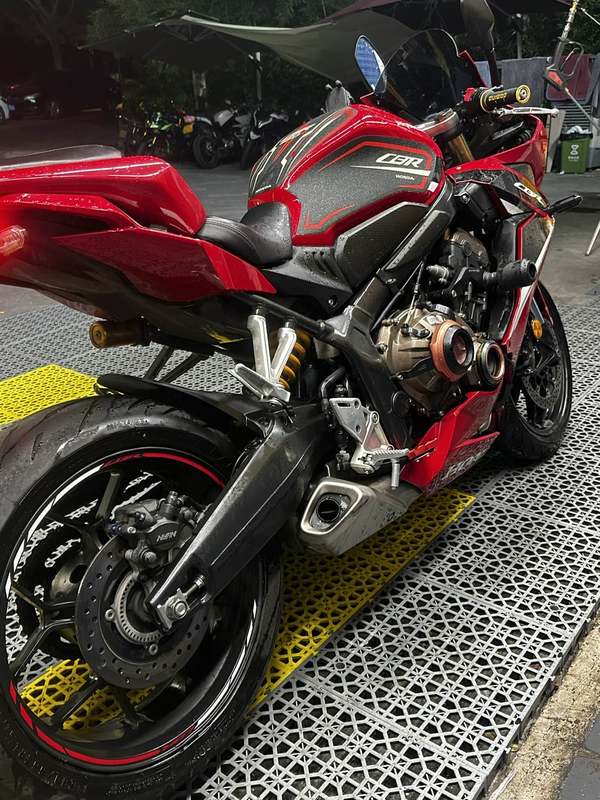 二手本田CBR650R
