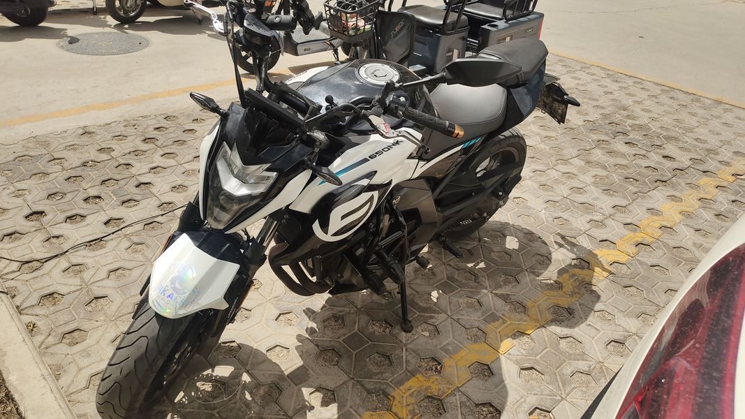 二手春风650NK