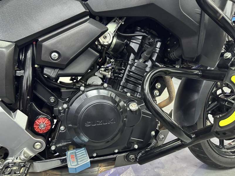 二手豪爵铃木DL250