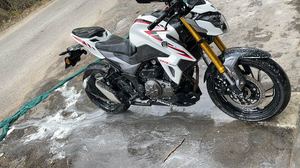二手豪爵DR300