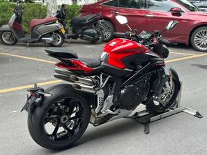 二手奥古斯塔Brutale 1000