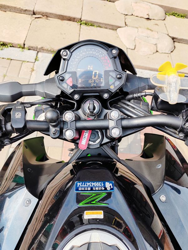 二手川崎Z400