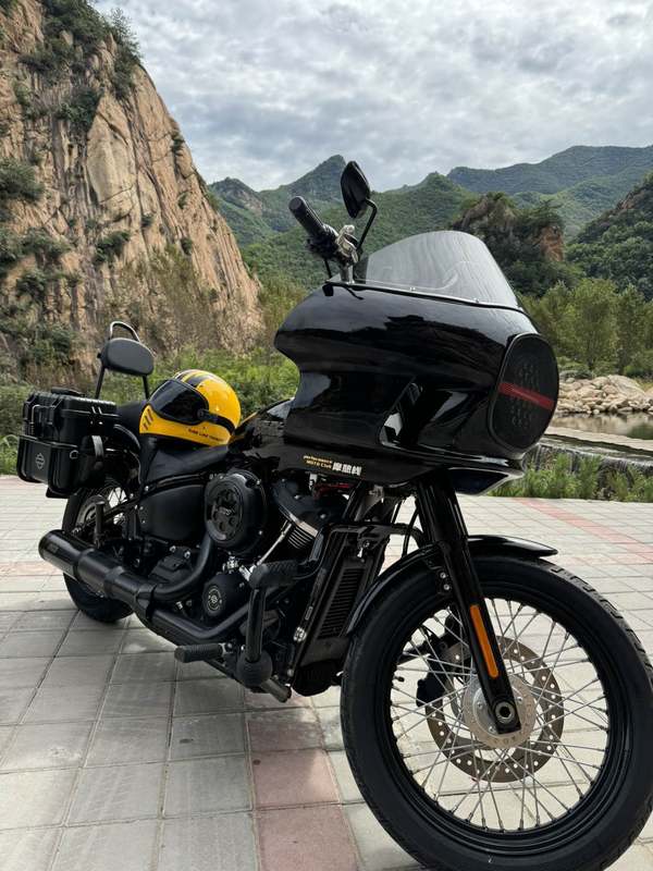 二手哈雷戴维森街霸 Street Bob