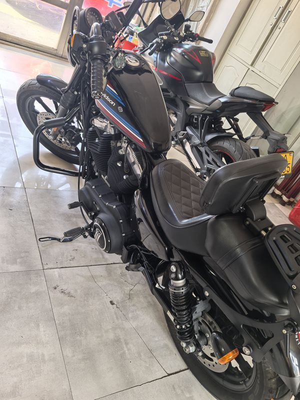 二手哈雷戴维森硬汉 lron 1200