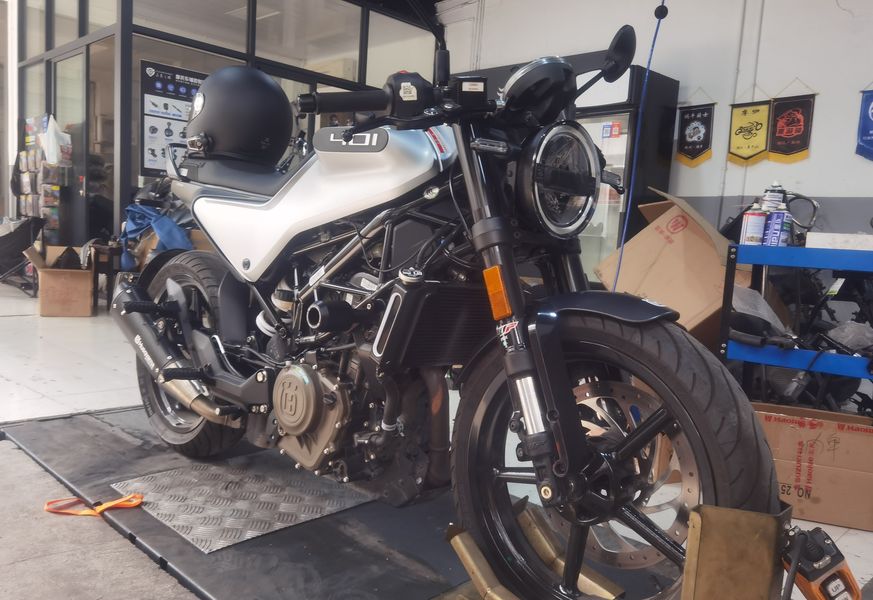 二手HUSQVARNA白箭 401