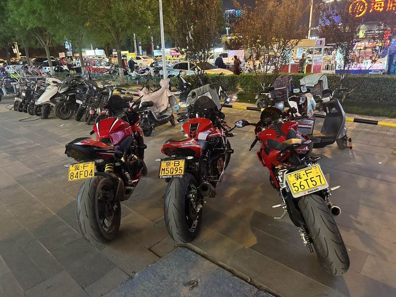 二手摩迪威800RR