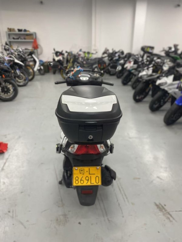 二手豪爵虎鲨VX125