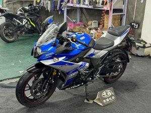 二手豪爵铃木GSX250R