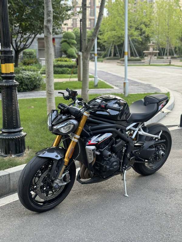 二手凯旋Speed Triple 1200