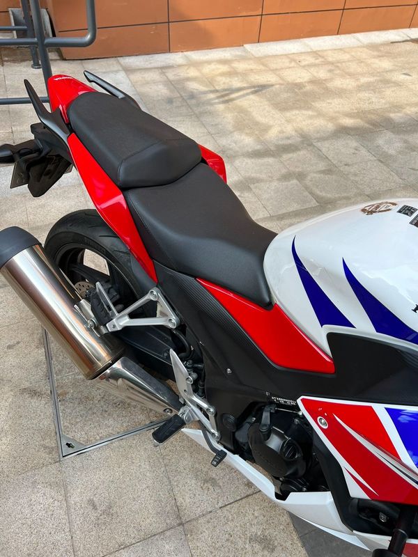 二手本田CBR300R