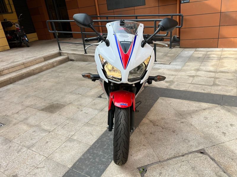 二手本田CBR300R