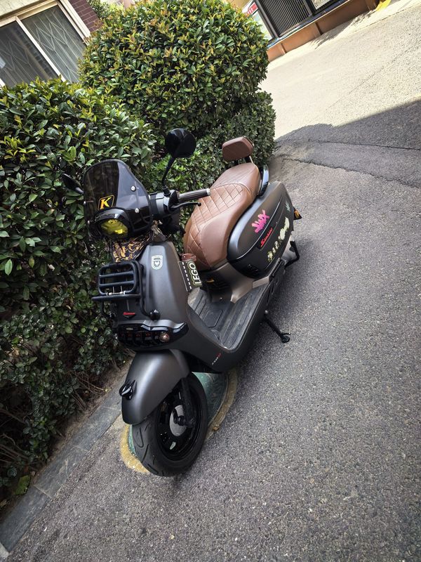 二手维多利亚Sixties 250Si