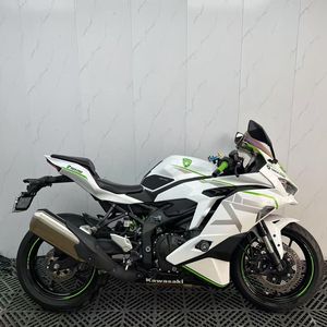 二手川崎ZX-4R