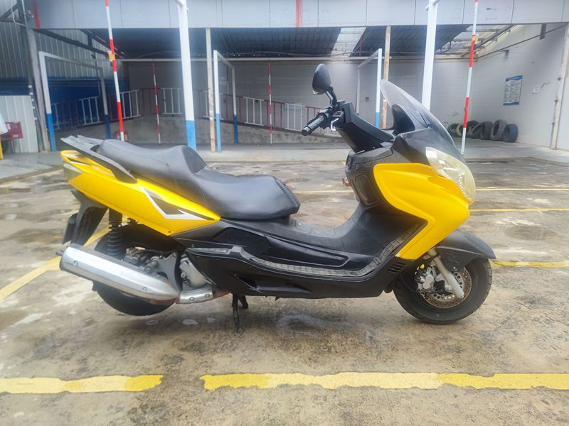 二手日雅帅领 RY250T