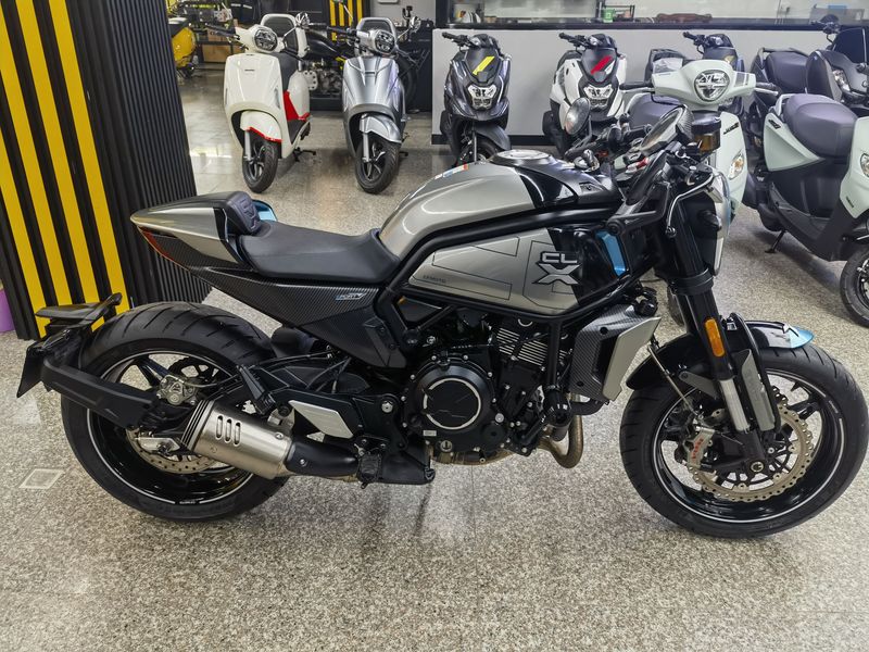 二手春风700CL-X
