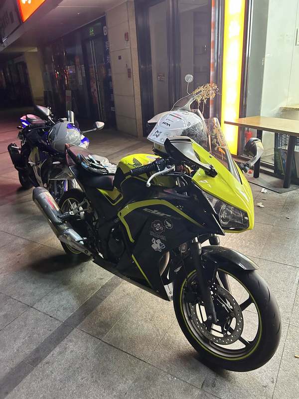 二手本田CBR300R
