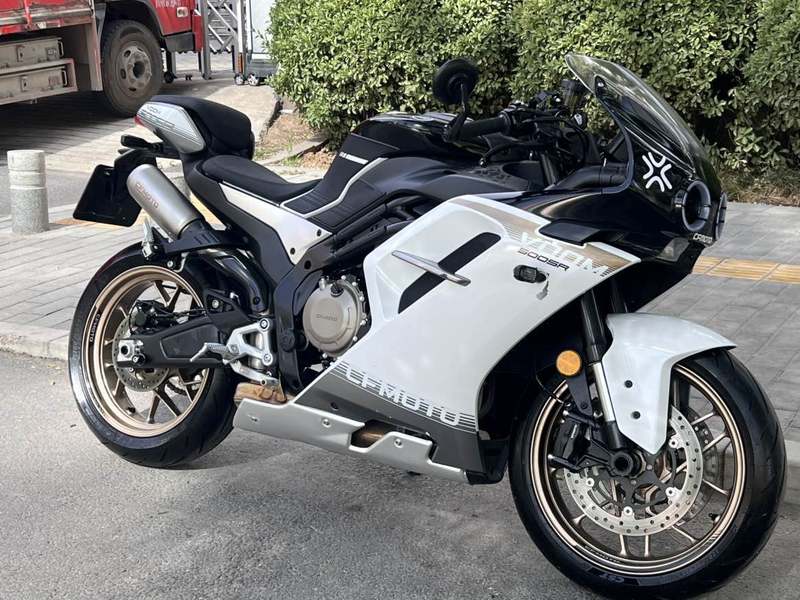 二手春风500SR VOOM