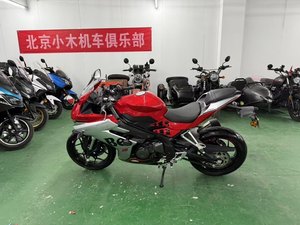 二手贝纳利龙卷风 Tornado 252R