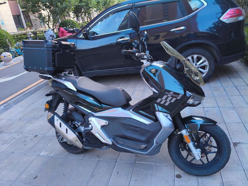 二手布雷斯通极宙 ADV150