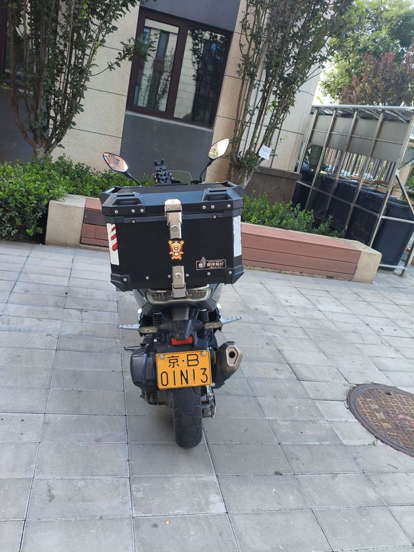 二手布雷斯通极宙 ADV150