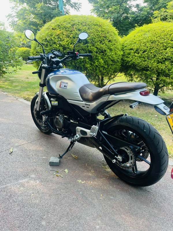 二手QJMOTOR逸550
