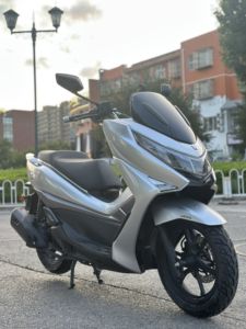 二手豪爵UHR150