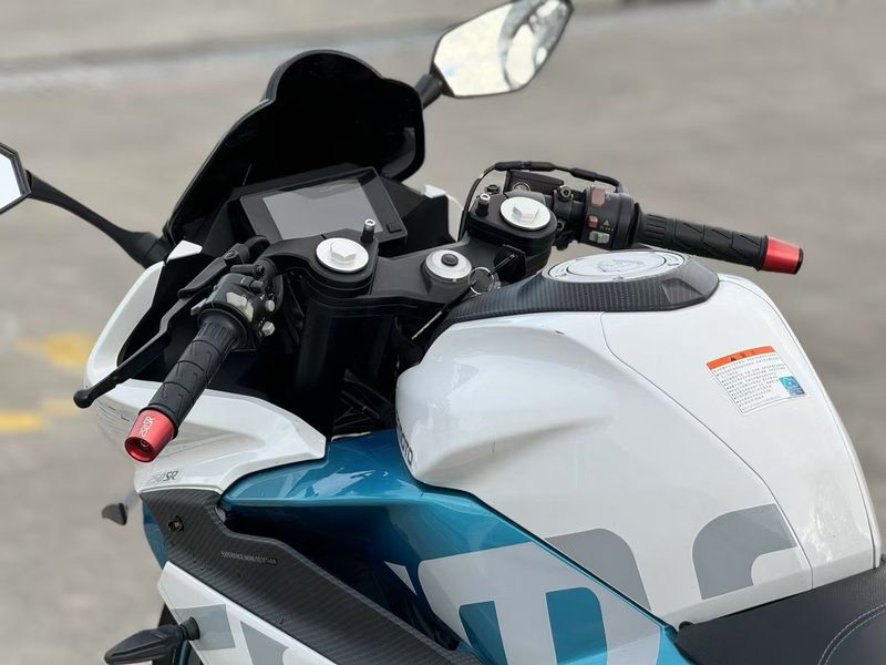 二手春风250SR