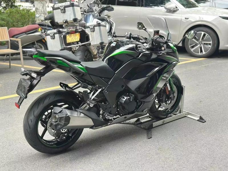 二手川崎Ninja 1000SX