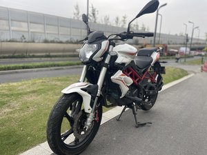 二手贝纳利红宝龙 TNT150i