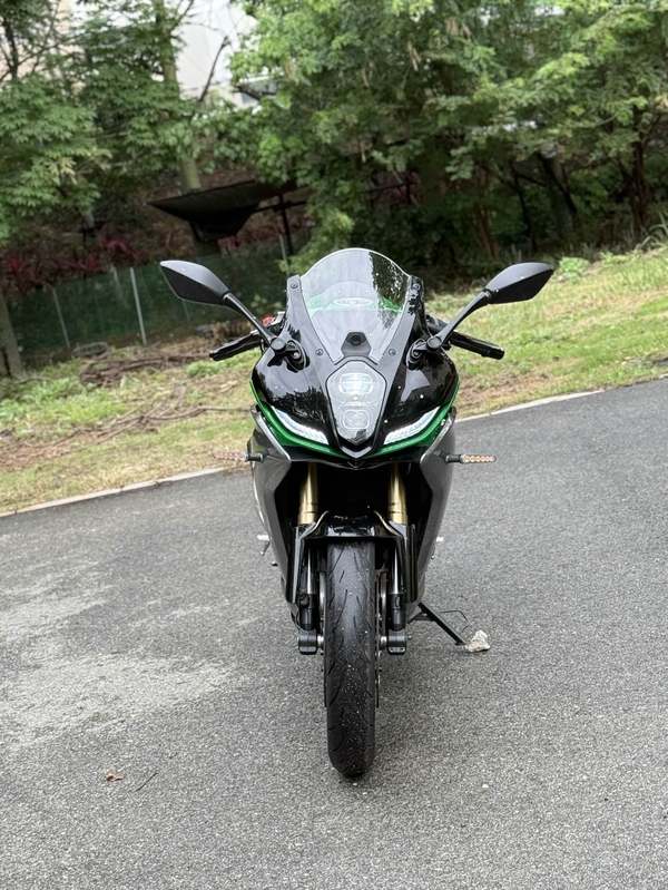 二手贝纳利龙卷风 Tornado 402R