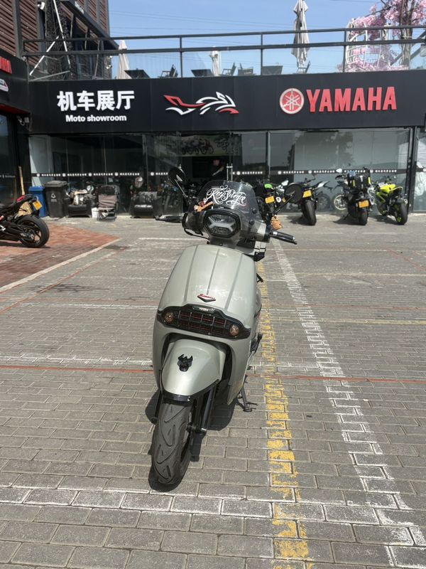 二手维多利亚Sixties 300i