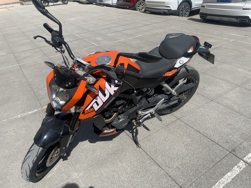 二手KTMR2R200 Duke