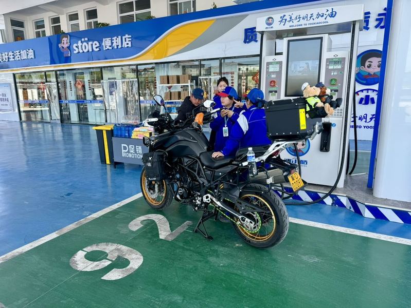 二手贝纳利TRK702
