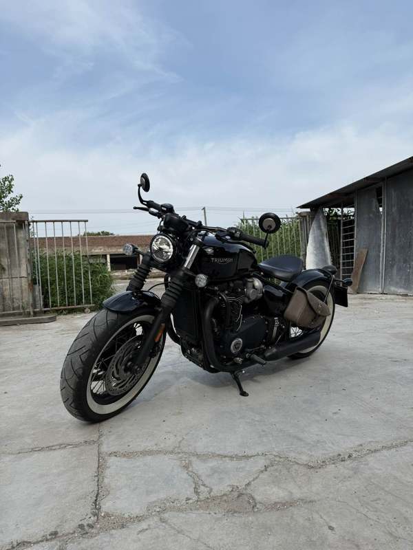 二手凯旋Bonneville Bobber