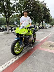 二手张雪机车500RR