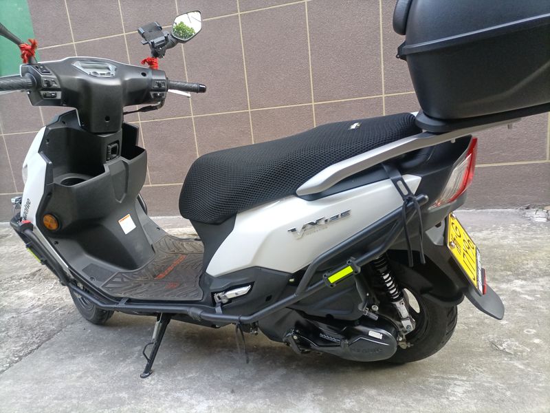 二手豪爵虎鲨VX125